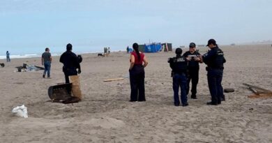 Realizan operativo para resguardar correcto uso del espacio público costero