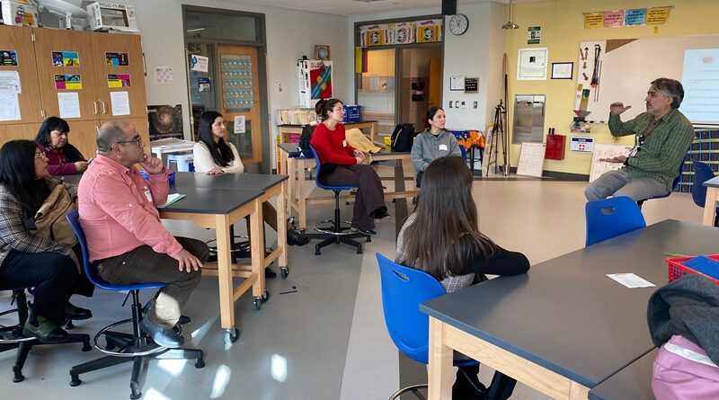 Caja Los Andes y ChileMass lanzan segunda versión de curso gratuito de inteligencia artificial para profesores