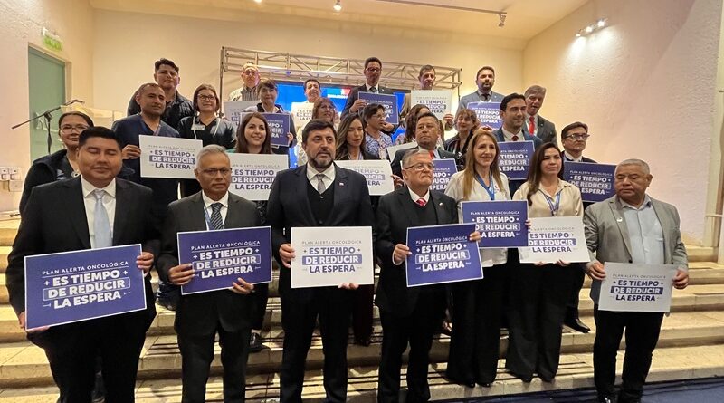 Subsecretario de redes asistenciales valoró avance de la alerta oncológica en Arica y Parinacota