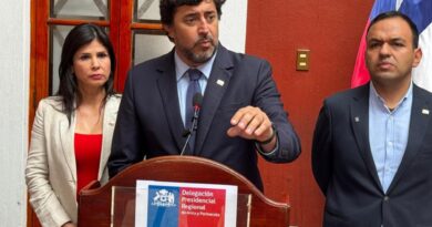 Gobierno llama a abordar las cifras migratorias con seriedad y destaca trabajo de policías y Fuerzas Armadas en la frontera