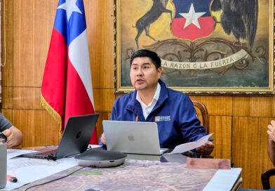 Gobernador Diego Paco Mamani encabeza gabinete de emergencia ante histórico pronóstico de precipitaciones en Arica y Parinacota